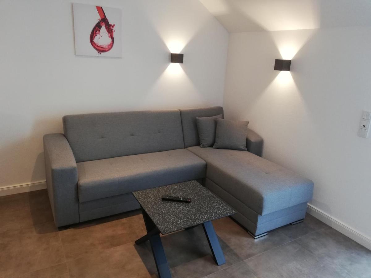 ליזר Wein Ferienhaus Kerner מראה חיצוני תמונה